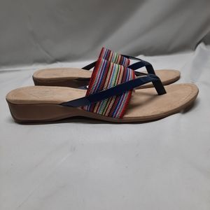 NWOT St. John Bay women colorful soft elastic strap thong sandal Size 8